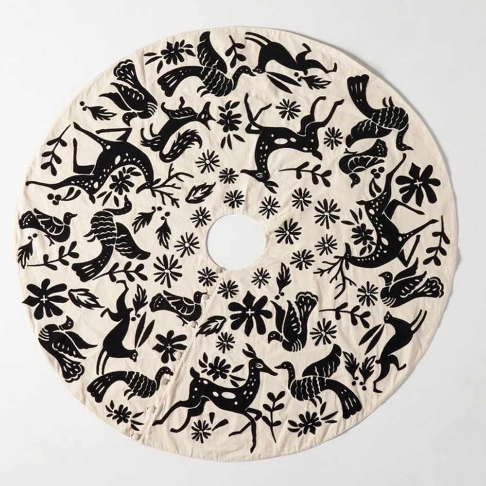 Anthropologie embroidered forest Christmas tree skirt! NEW!
